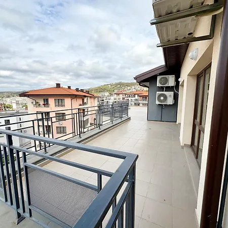 Vista 3br Free Parking Varna