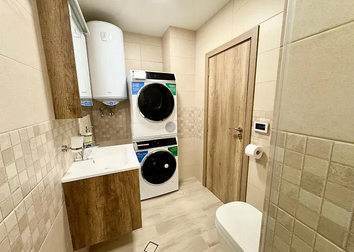 Vista 3br Free Parking * فارنا