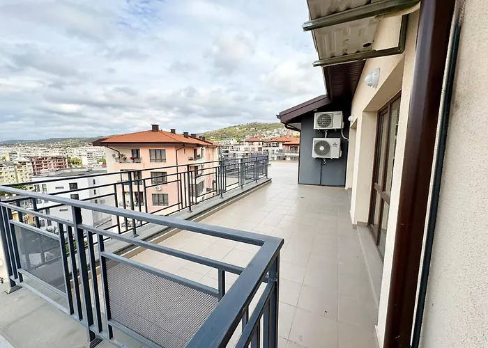 Vista 3br Free Parking فارنا